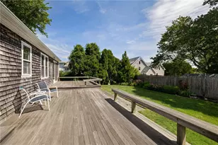 22 Noble St, Narragansett, RI 02882 - Photo 34