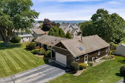 22 Noble Street, Narragansett, RI 02882 - Photo 1