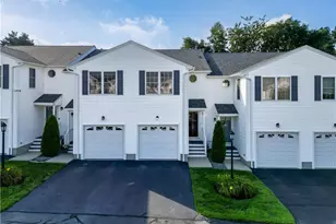572 Smithfield Rd, North Providence, RI 02904 - Photo 6