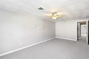 572 Smithfield Rd, North Providence, RI 02904 - Photo 20