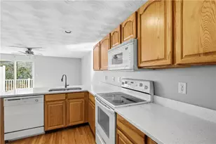 572 Smithfield Rd, North Providence, RI 02904 - Photo 12