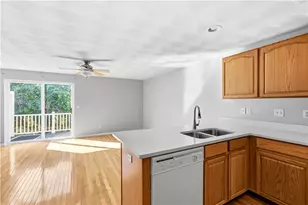 572 Smithfield Rd, North Providence, RI 02904 - Photo 10