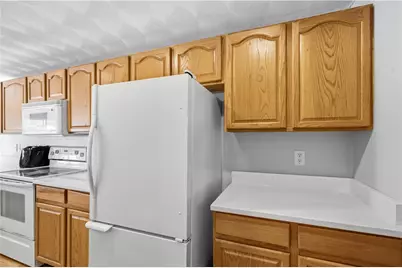 572 Smithfield Road #16, North Providence, RI 02904 - Photo 14