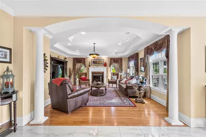 385 Scott Road, Cumberland, RI 02864 - Photo 12