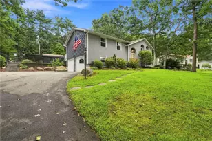 119 Wood Cove Dr, Coventry, RI 02816 - Photo 2