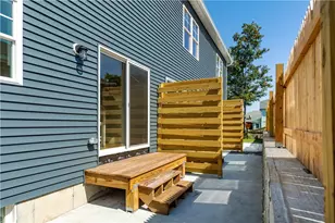 400 Juniper St, East Providence, RI 02914 - Photo 22