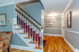 10 Circle Dr, Middletown, RI 02842 - Photo 20