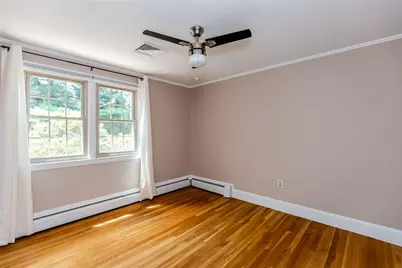 10 Circle Drive, Middletown, RI 02842 - Photo 26