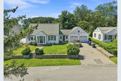 41 Fisher Street, East Providence, RI 02914 - Photo 26