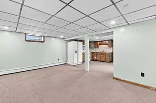 41 Fisher St, East Providence, RI 02914 - Photo 22