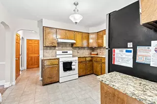 41 Fisher St, East Providence, RI 02914 - Photo 6