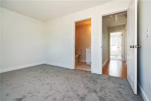 402 Juniper St, East Providence, RI 02914 - Photo 28