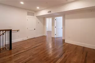 15 Cranston Ave, Newport, RI 02840 - Photo 12