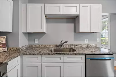 37 Lincoln Avenue, Warwick, RI 02888 - Photo 34