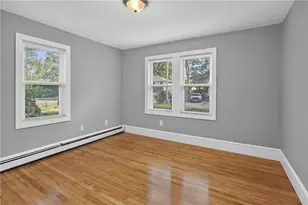 37 Lincoln Ave, Warwick, RI 02888 - Photo 20