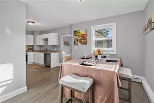 37 Lincoln Ave, Warwick, RI 02888 - Photo 26