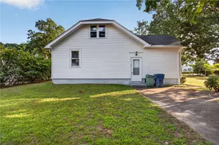 37 Lincoln Ave, Warwick, RI 02888 - Photo 46
