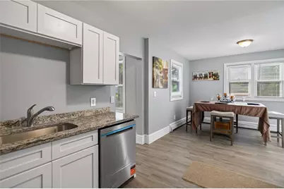 37 Lincoln Avenue, Warwick, RI 02888 - Photo 32