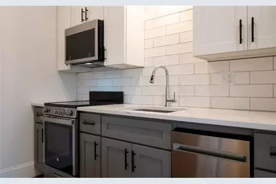 15 Cranston Avenue #27, Newport, RI 02840 - Photo 6