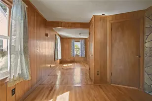 243 Rice St, Pawtucket, RI 02861 - Photo 18