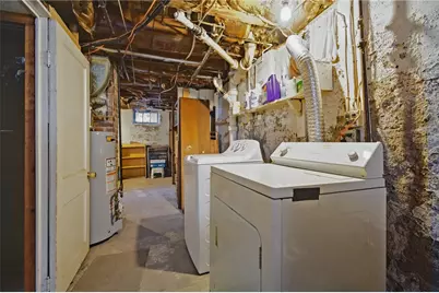 243 Rice Street, Pawtucket, RI 02861 - Photo 34