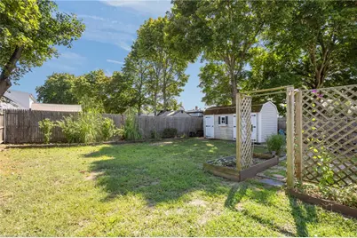 243 Rice Street, Pawtucket, RI 02861 - Photo 38