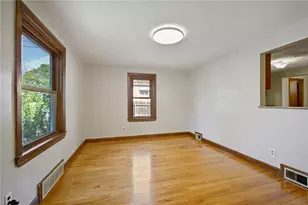 243 Rice St, Pawtucket, RI 02861 - Photo 10