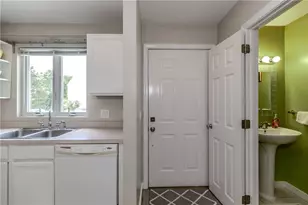 192 Fairway Dr, Coventry, RI 02816 - Photo 20