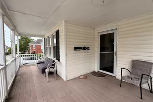 10 Russell Ave, Newport, RI 02840 - Photo 8