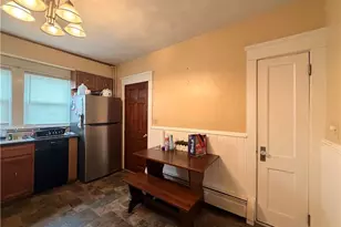 10 Russell Ave, Newport, RI 02840 - Photo 20
