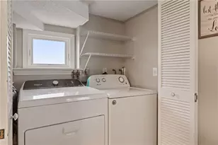 76 Dewey St, Woonsocket, RI 02895 - Photo 12