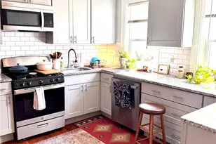 50 Armstrong Ave, Providence, RI 02903 - Photo 10