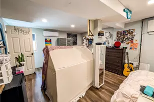 115 Davis Ave, Cranston, RI 02910 - Photo 24