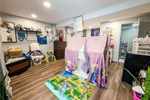 115 Davis Ave, Cranston, RI 02910 - Photo 26