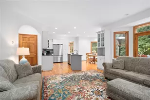 35 Great Rd, Barrington, RI 02806 - Photo 8
