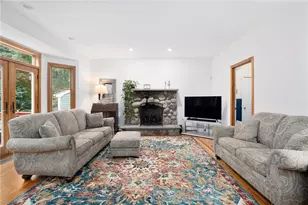 35 Great Rd, Barrington, RI 02806 - Photo 10