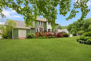 35 Great Rd, Barrington, RI 02806 - Photo 4