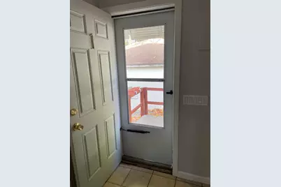 220 Dunnell Avenue, Pawtucket, RI 02860 - Photo 8
