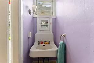 18 Spring St, Westerly, RI 02891 - Photo 30