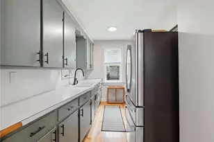16 Beechcrest St, Warwick, RI 02888 - Photo 10