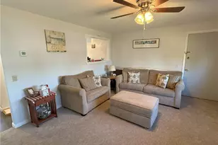 70 Carroll Ave, Newport, RI 02840 - Photo 8