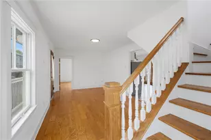 21 Elm St, Newport, RI 02840 - Photo 14
