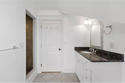 21 Elm Street, Newport, RI 02840 - Photo 18