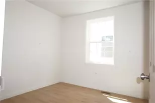 13 Benton St, Providence, RI 02909 - Photo 8