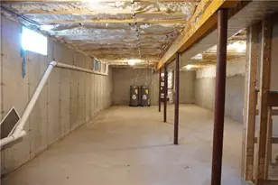 13 Benton St, Providence, RI 02909 - Photo 20