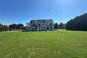15 Cornelius Dr, Portsmouth, RI 02871 - Photo 2