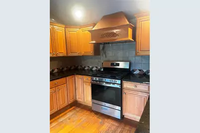 139 Jenks Avenue, Central Falls, RI 02863 - Photo 8
