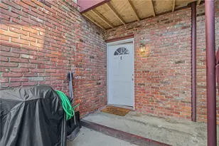 336 Killingly St, Providence, RI 02909 - Photo 22
