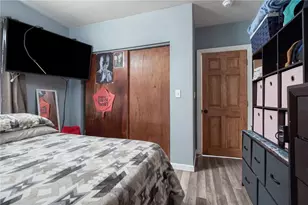 336 Killingly St, Providence, RI 02909 - Photo 16