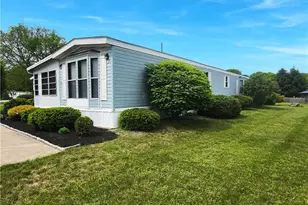 158 Holiday Ct, South Kingstown, RI 02879 - Photo 1